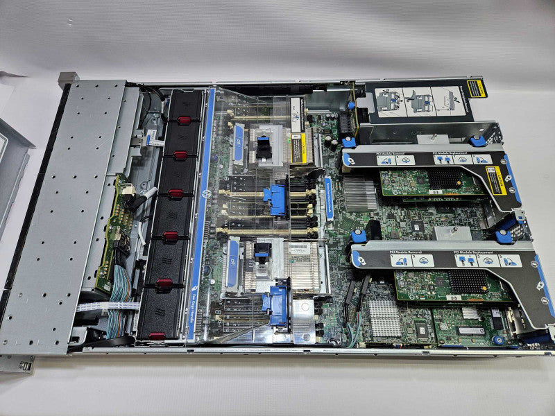 HP ProLiant DL380p Gen8 2x Xeon E5-2640 0 @ 2.50GHz 32 GB RAM P420i NO PSU )