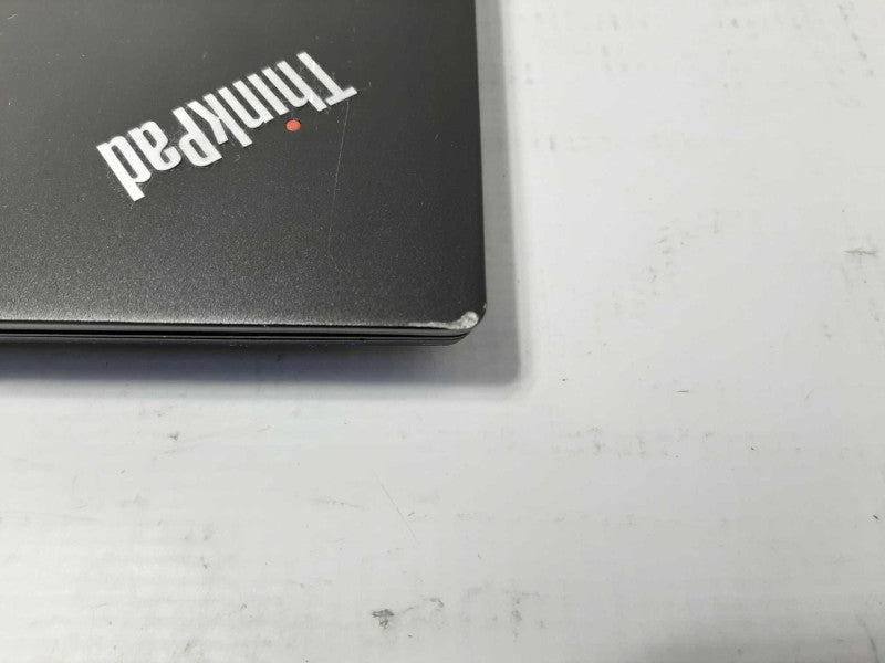 Lenovo Thinkpad E590 15.6\\" i5-8265U @ 1.60GHz 8GB DDR4 256GB SSD $