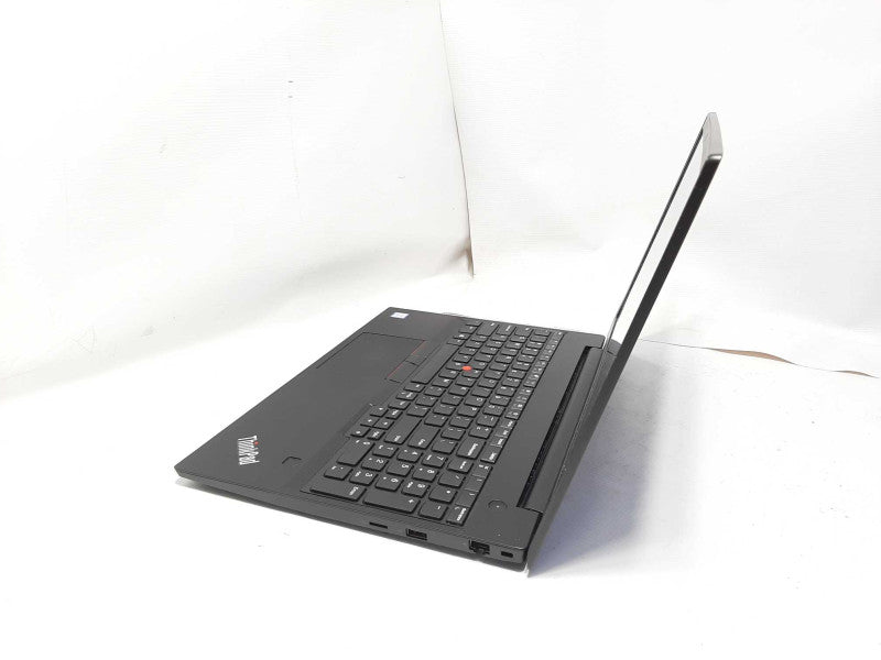 Lenovo Thinkpad E590 15.6\\" i5-8265U @ 1.60GHz 8GB DDR4 256GB SSD $
