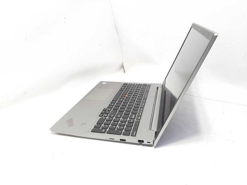 Lenovo Thinkpad E580 15.6\\" i7-8550U @ 1.80GHz 8GB DDR4 256GB NVme  $