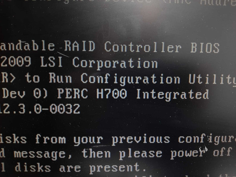 Dell PowerEdge R815 4x Opteron 6136 128GB ECC DDR3 PERC H700 No HDD $