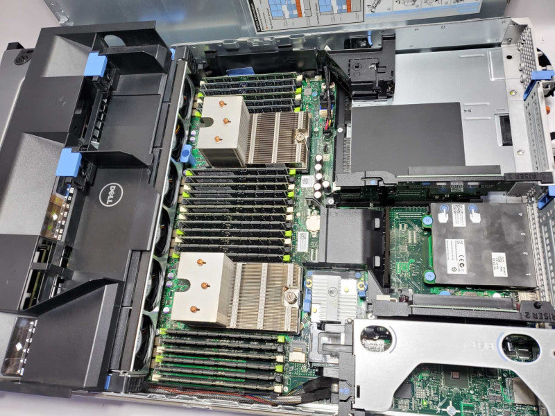 Dell PE R720 2x Xeon E5-2650(v2) 2.6GHz 8C/192GB ECC, 710 Mini, 7x 2.5\\" 1.2TB ~