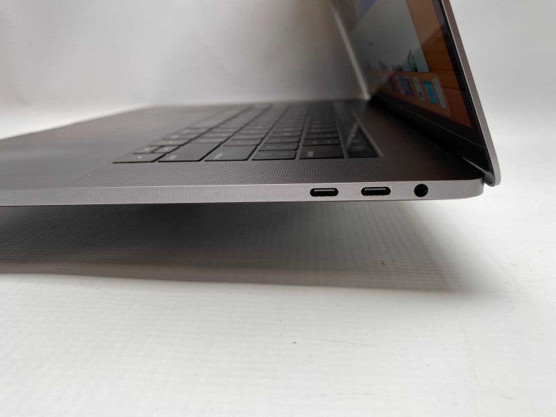 MacBook Pro 15-inch 2018 with i7 CPU 16GB RAM & 250GB Storage  -