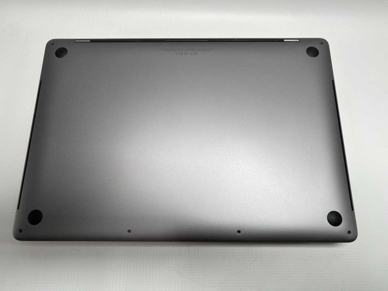 MacBook Pro 2018 15-inch with i7 CPU 16GB RAM & 500GB Storage  -