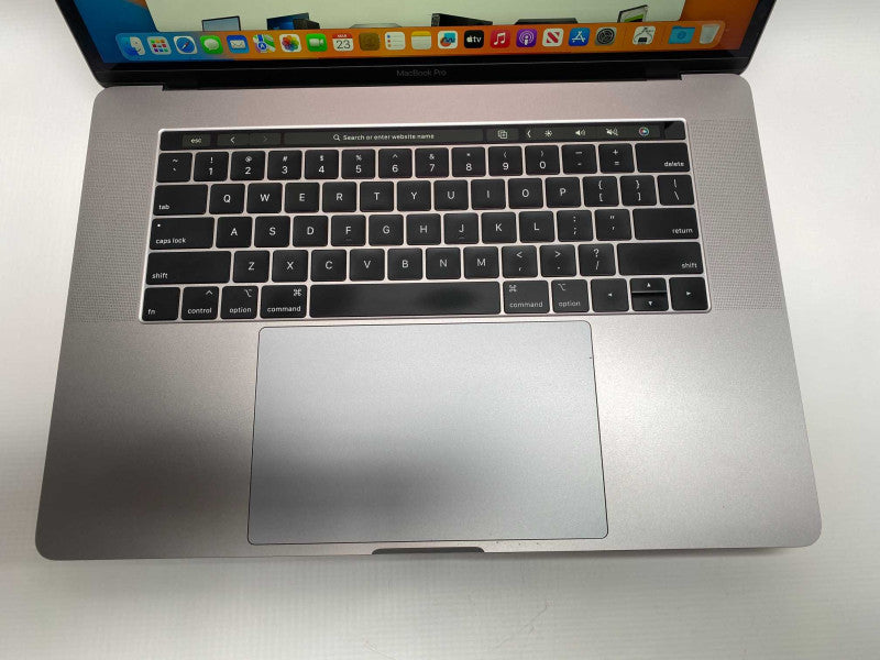 MacBook Pro 2018 15-inch with i7 CPU 16GB RAM & 500GB Storage  -