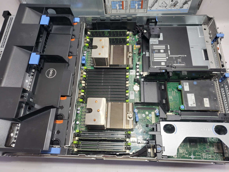 Dell PE R720 2x Xeon E5-2670 2.6GHz 8C/64GB ECC, 12x 3.5 NO HDD/RAID ~