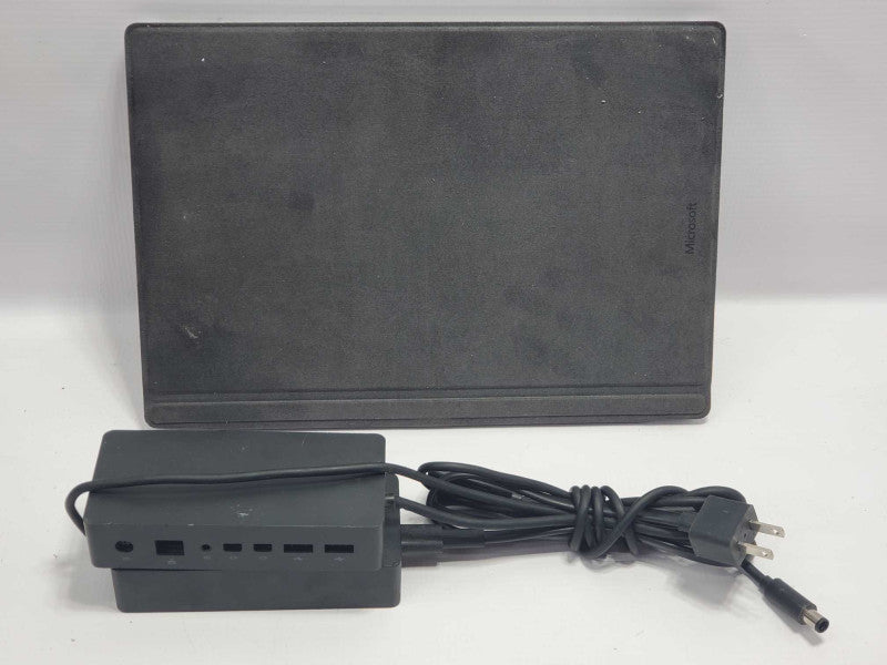 Microsoft Surface 4 (1724) i5-6300U 4GB RAM 128GB Storage |