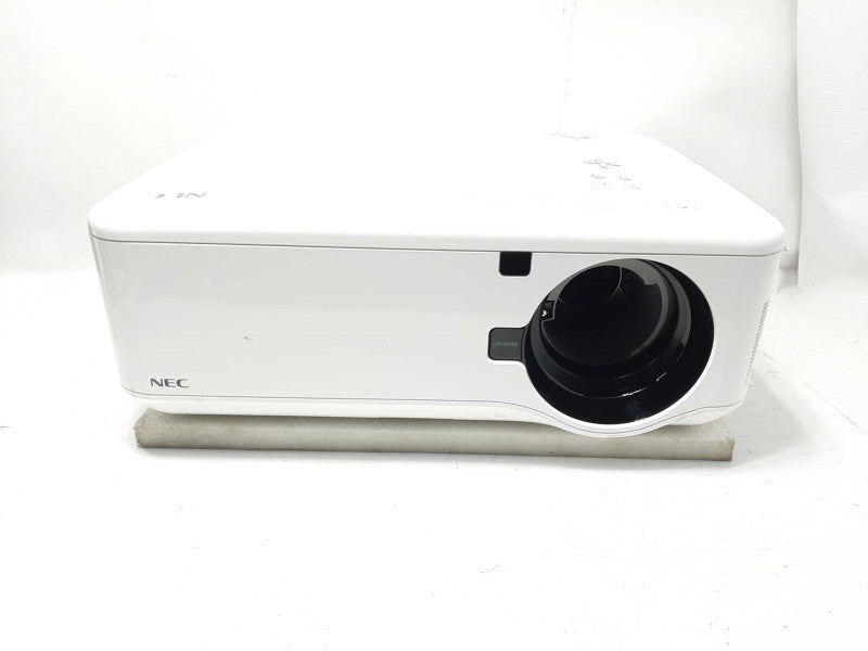 NEC NP4100W DLP HD 720P Widescreen Projector 5500 LUMENS READ $