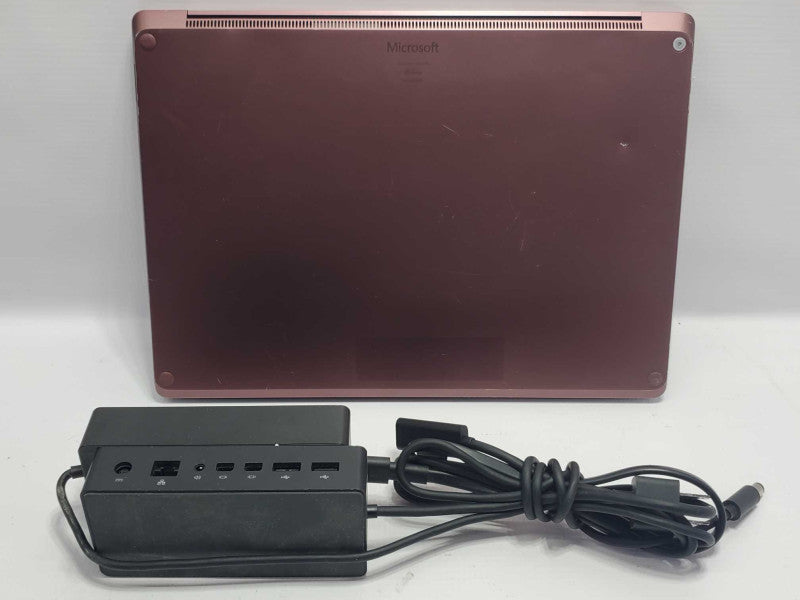 Microsoft Surface Laptop (1769) i5-7200U 8GB RAM 256GB Storage (READ) |