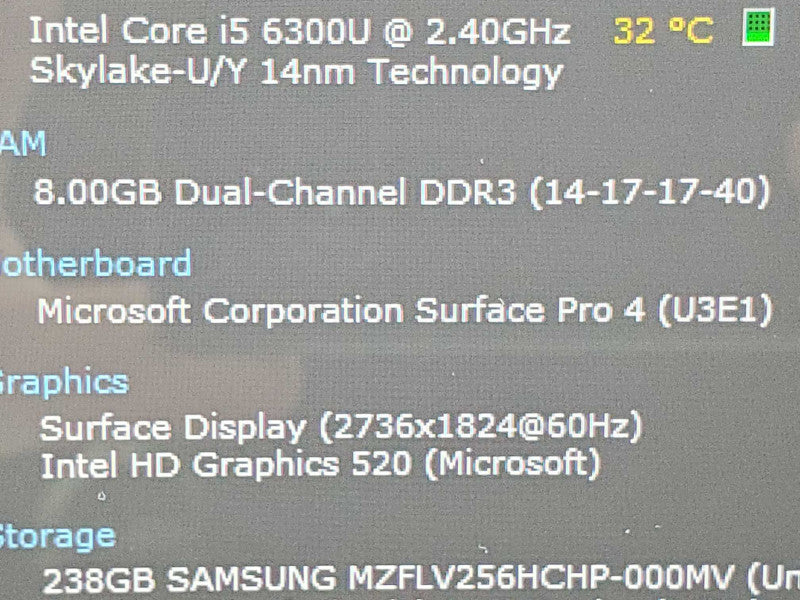 Microsoft Surface Pro 4  (1724) i5-6300U 8GB RAM 256GB Storage (READ) |