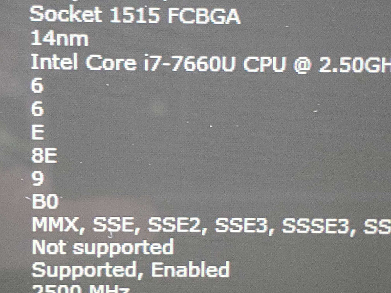 Microsoft Surface Pro 5 (1796) i7-7660U 8GB RAM 256GB Storage |