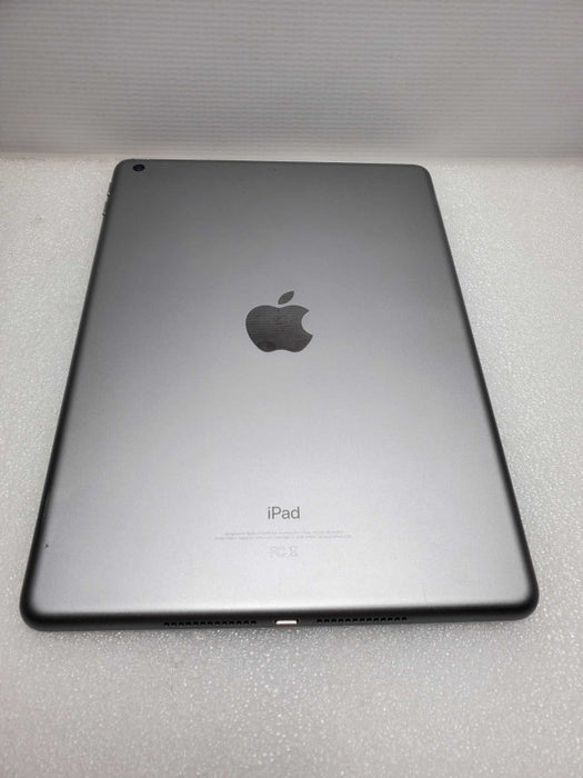 Apple iPad 2018 6th Gen (A1893) 9.7 Inch WiFi 32GB Great Condition ~