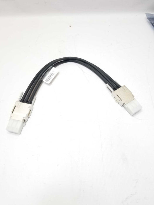 Cisco STACK-T1-50CM V01 StackWise 50CM Stacking Cable 800-40403-01  Q_