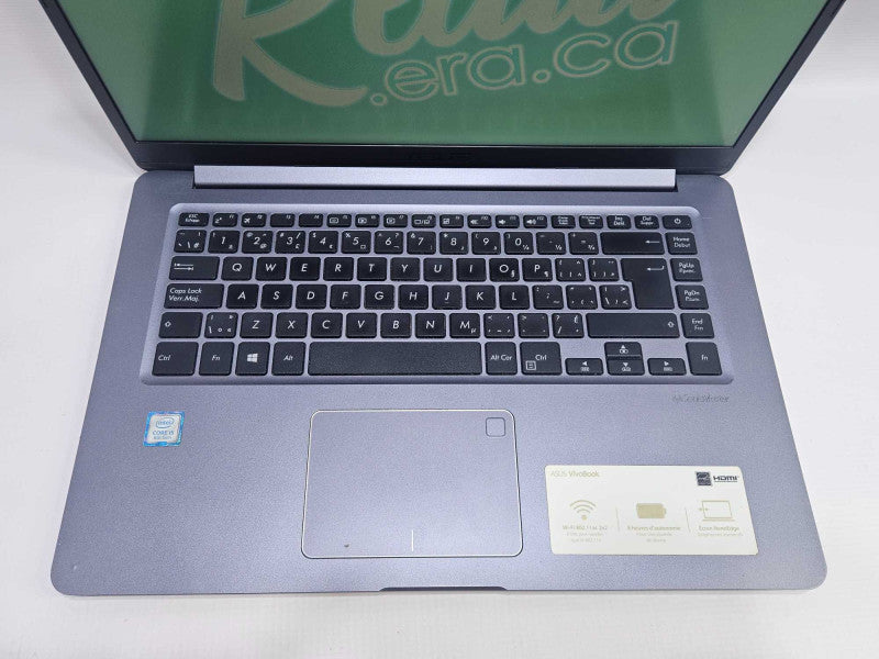ASUS VIVOBOOK 15.6\\" FHD i5-8250U 1.60GHz 16 GB RAM 256GB SSD )