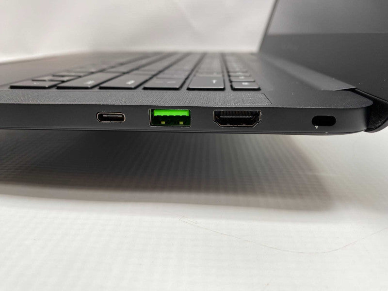 Razer Blade 14â Intel i7 7th gen CPU | RZ09-01953E73  READ  -