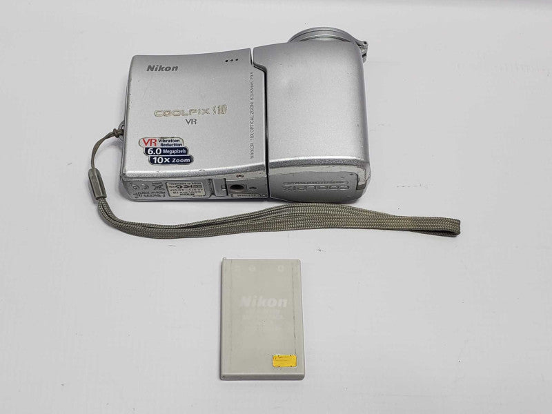 Nikon Coolpix S10 6MP Digital Camera |