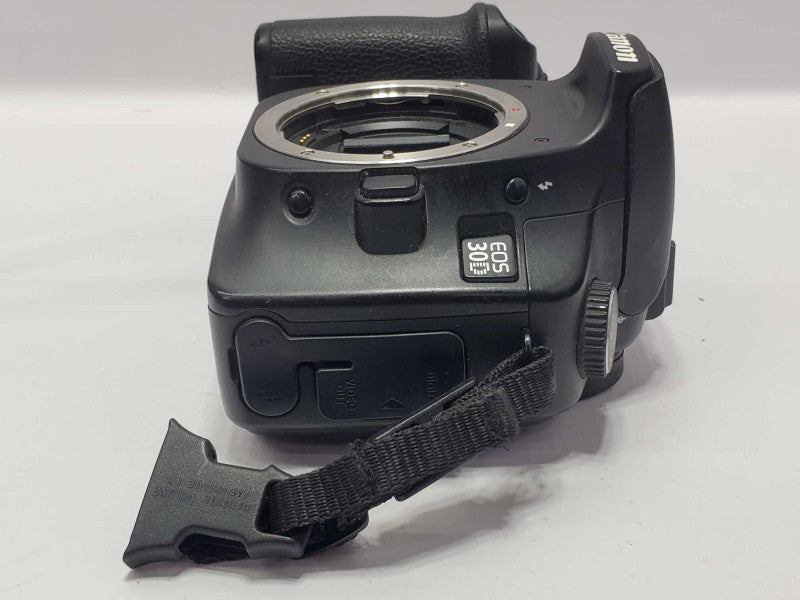 Canon EOS 30D DSLR Camera Body |