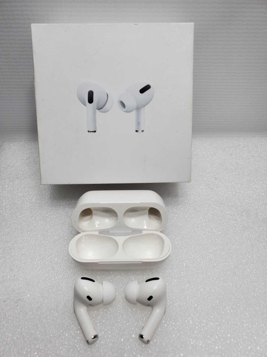 Apple Airpods Pro with Case ~