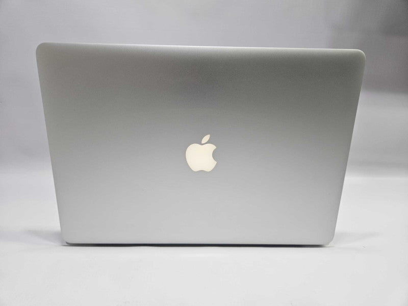 Apple MacBook Pro 15-inch Mid-2012 |2.3GHz Quad-Core i7 8GB RAM 250GB HDD )