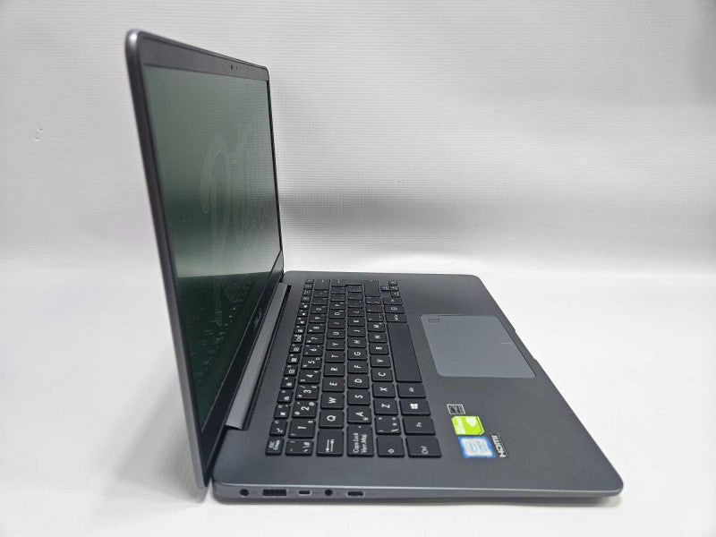 Asus ZenBook UX430U i5-8250U @ 1.60GHz 16 GB RAM 500GB SSD MX150 GPU )