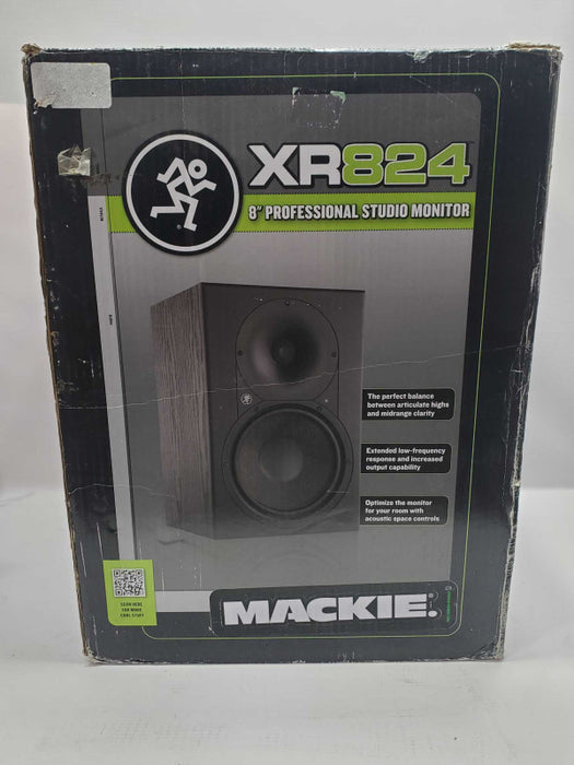 Mackie XR824 8\\" Professional Studio Audio Monitor |