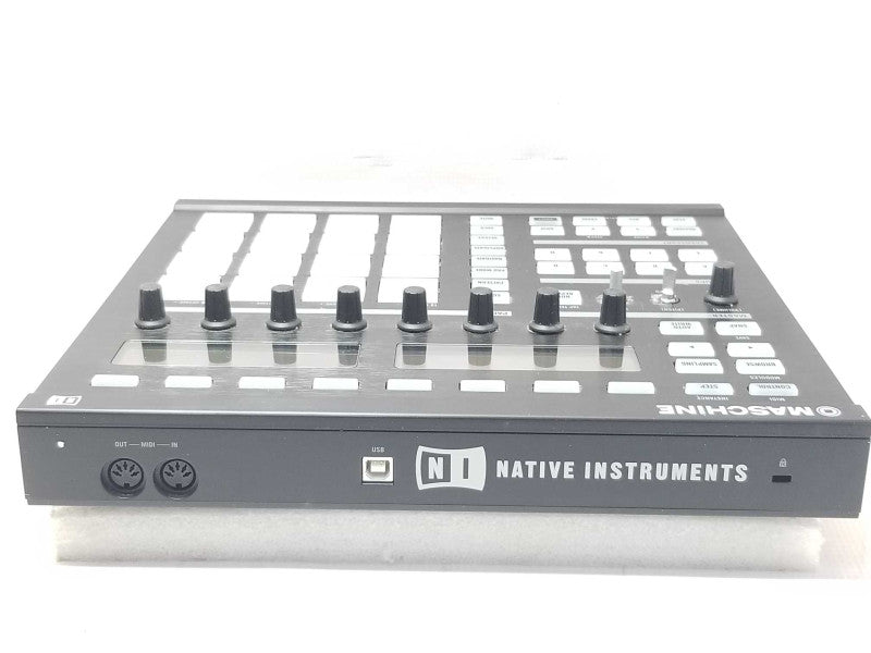 Native Instruments MASCHINE CONTROLLER DJ sampler / MIDI Controller _