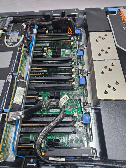 Dell PowerEdge R810 2x Xeon X7560 @ 2.27GHz 64 GB RAM 2x PSU )