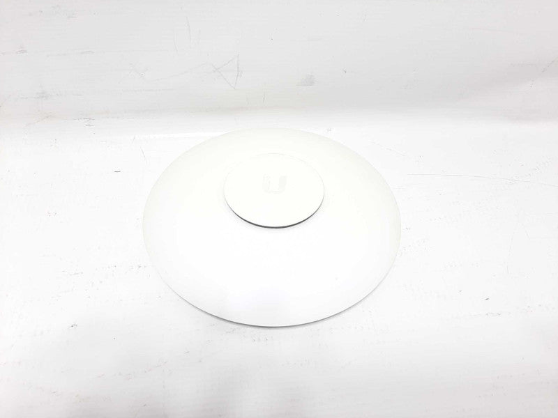 Ubiquiti Networks UAP-AC-LITE UniFi AP AC LITE Access Q$