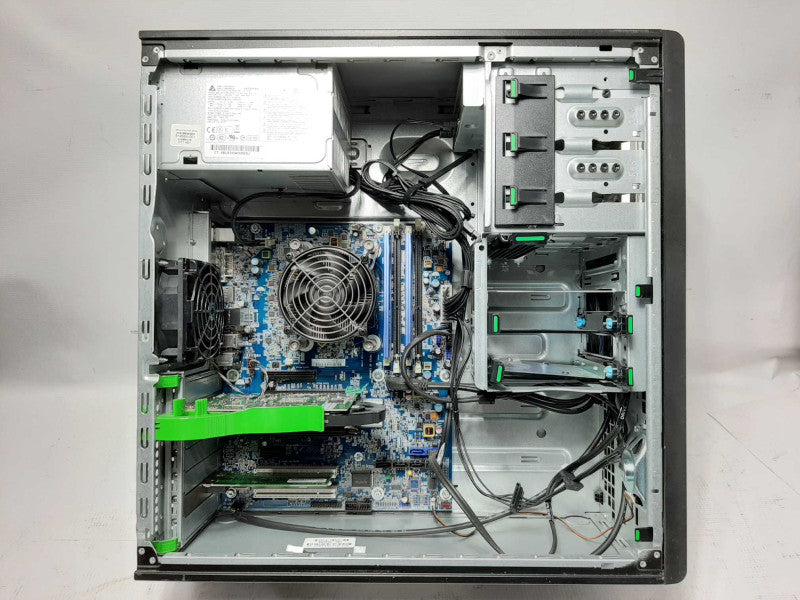 HP Z220 Workstation 1x Xeon E3-1240 v2 @3.40GHz 8 GB RAM Quadro 2000 Q$
