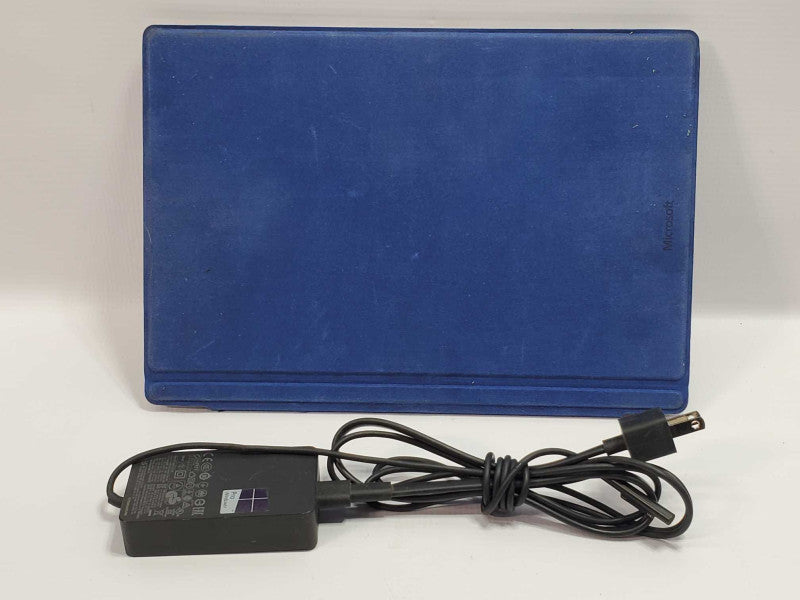 Microsoft Surface Pro 4 (1724) i5-6300U 4GB RAMN 128GB Storage Q|
