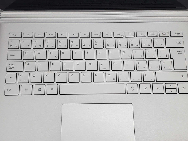 Microsoft Surface Book  (1703) i7-7660U 16GB RAM 512 GB Storage |