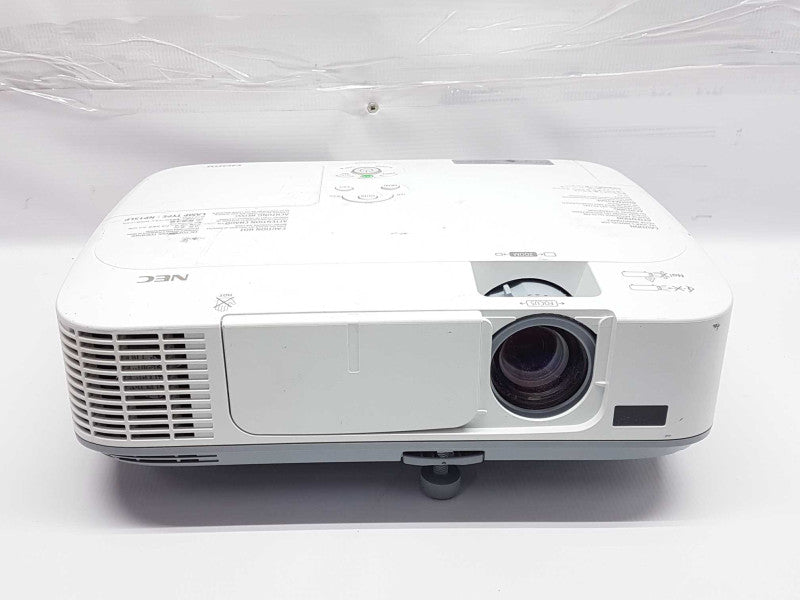 NEC NP-M260X Projector 3623 lamp hours / READ #