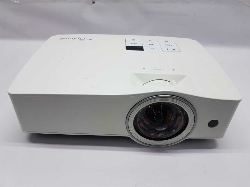 OPTOMA short-throw hybrid laser-LED projector ZW212 / unknown lamp hours #