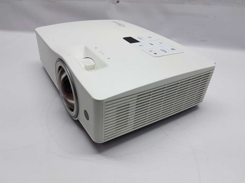 NEC PROJECTER M260X 3LCD 69% lamp hours remaining  #