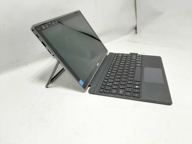 Acer Switch 3 N17H1 Intel Pentium N4200 4GB RAM 64GBSSD with keyboard $
