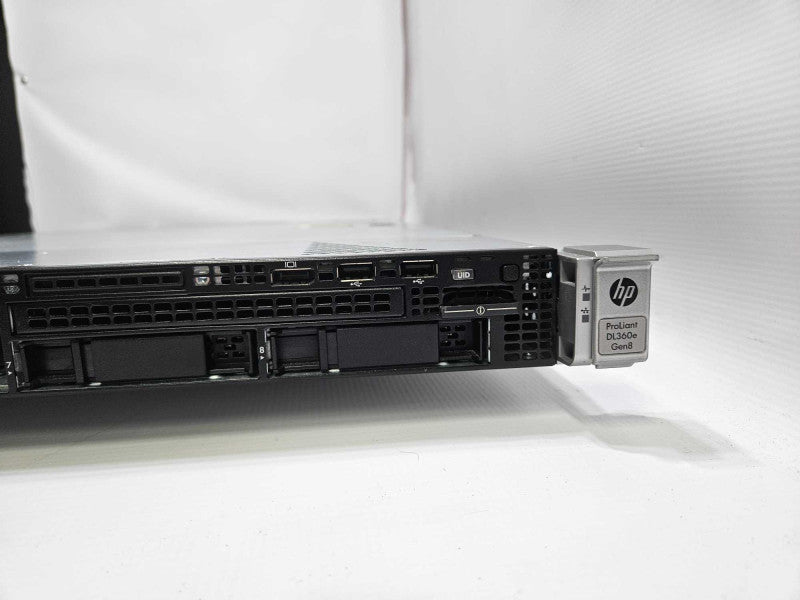 HP ProLiant DL360e Gen8 1x Xeon E5-2403 0 @ 1.80GHz 8GB RAM 2x 460W PSU )