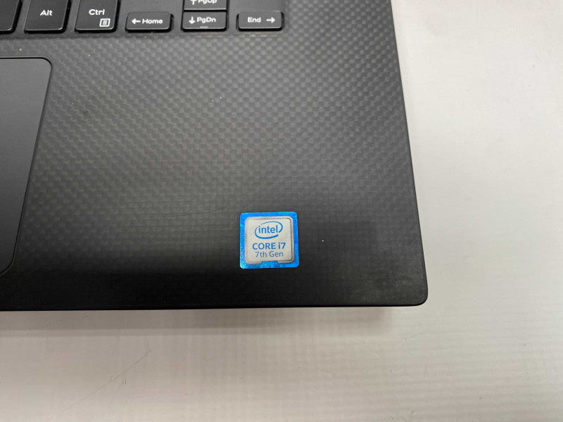 DELL XPS 15 9560 with i7-7700HQ CPU 32GB RAM & 512GB NVMe Storage