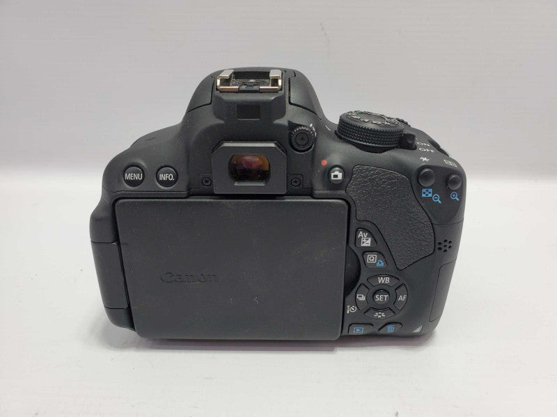 Canon Rebel T5i Camera Body (Parts) |