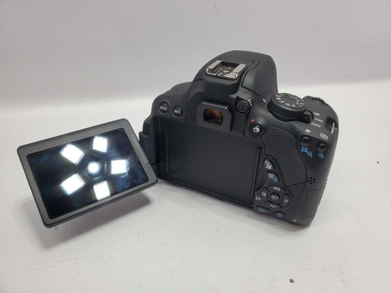 Canon Rebel T5i Camera Body (Parts) |
