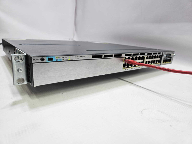 Cisco Catalyst WS-C3750X-24T-S Switch 24x 1Gb RJ-45 Ports 2x PSU )