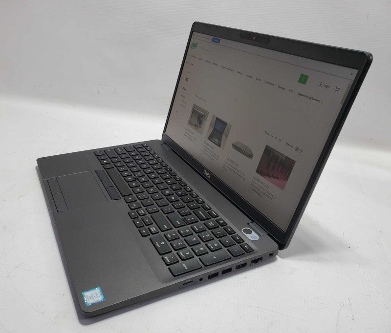 Dell Precision 3540 15.6\\" Core i7-8665U @ 1.9GHz 16GB DDR4 500GB SSD ~