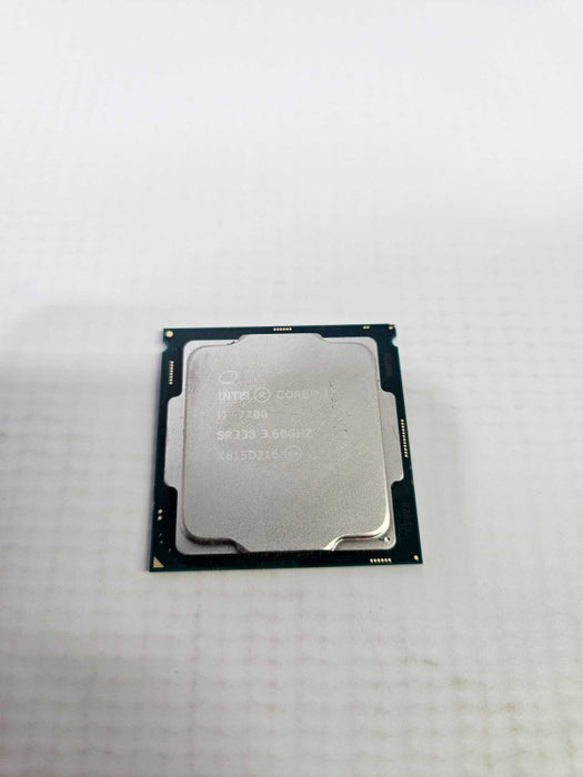 Intel Core i7-7700 4x3.60GHz up to 4,2 Turbo 8 MB IntelÂ® Smart Cache LGA1151 )