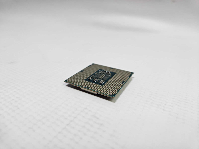 Intel Core i7-7700 4x3.60GHz up to 4,2 Turbo 8 MB IntelÂ® Smart Cache LGA1151 )