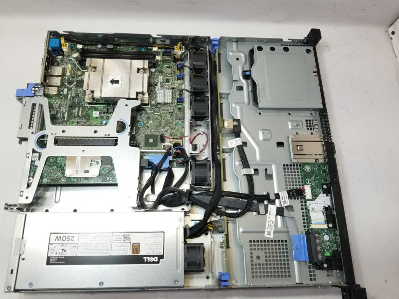 Dell PowerEdge R230, Xeon E31240 v5 3.5GHz 16GB ECC DDR4, H330, 3.5\\" _
