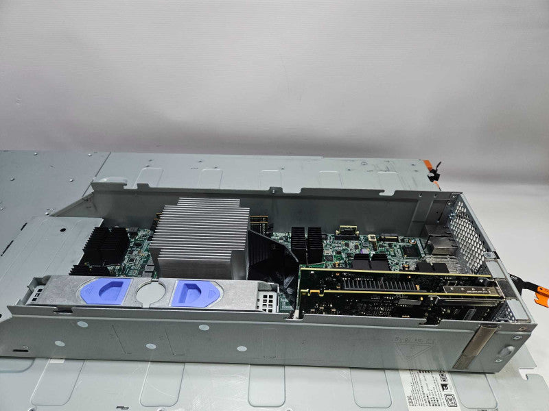 IBM Blade Server 2x Blades; Xeon E5-2618L v4 @ 2.20GHz 128GB DDR4 RAM /Blade )