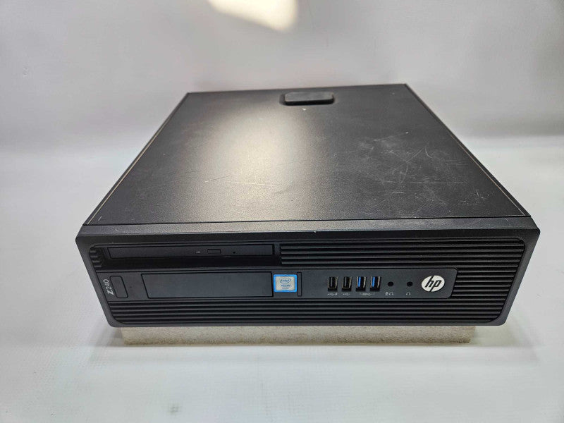 HP Z240 Workstation Xeon E3-1240 V5 @ 3.50GHz 16 GB DDR4 ECC RAM K620 GPU Q)