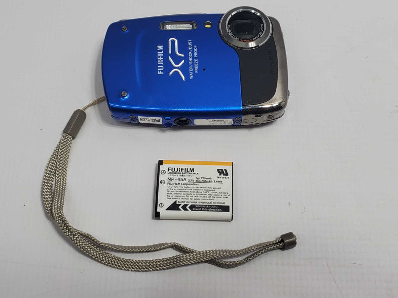 Fujifilm XP21 14MP Digital Camera  |