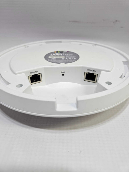 Ubiquiti UniFi AP-AC-Pro Wireless Access Point UAP-AC-PRO With 48V PoE Q)