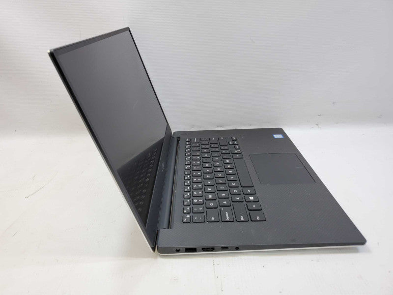 Dell XPS P56F 15.6\\" Core i7-8750H @ 2.2GHz 16GB DDR4 500GB SSD GTX 1050 4GB (