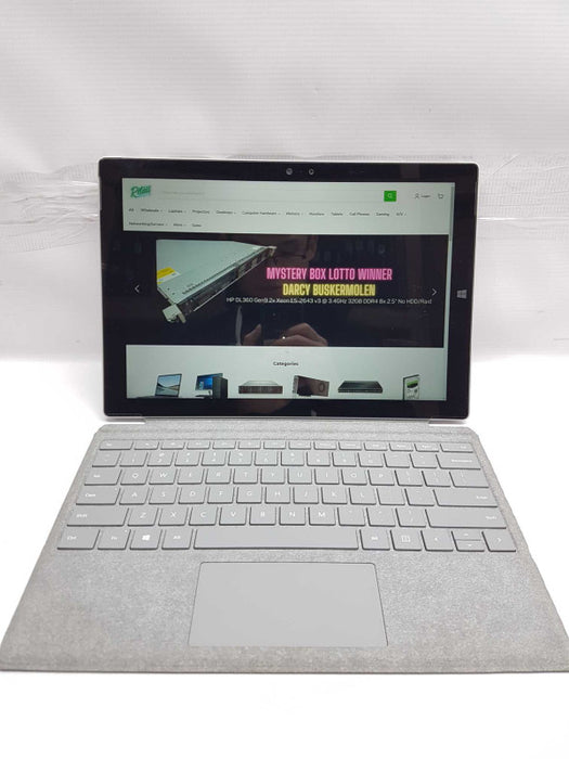 Microsoft Surface 1631 Pro 3 Intel i5 4300U 1.9Ghz / 8GB RAM / 256GB SSD #